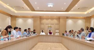 भारत – पाक तणाव; प्रत्येक जिल्ह्यात मॉकड्रिलसह जिल्हा स्तरावर वॉर रूम स्थापित करण्याचे मुख्यमंत्री देवेंद्र फडणवीस यांचे निर्देश