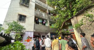 सप्तशृंगी इमारत दुर्घटना; विनापरवानगी टाईल्सचे काम करणाऱ्या फ्लॅटधारकाला कोळसेवाडी पोलिसांनी ठोकल्या बेड्या