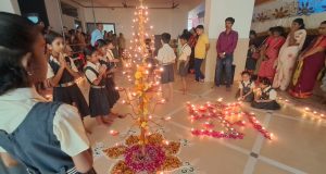 गटारी नाही दीप अमावास्या; कल्याणात बालक मंदिर संस्थेच्या विद्यार्थ्यांकडून उत्साहात दिपोत्सव साजरा