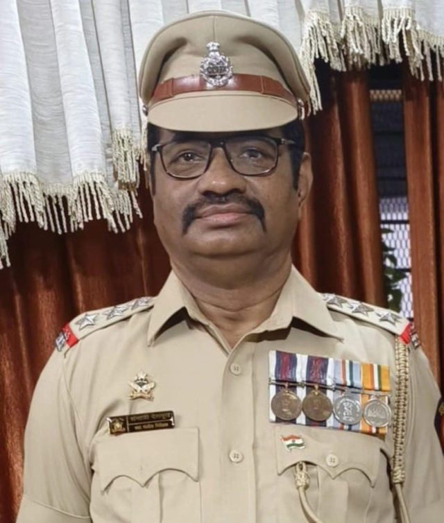 State Secret Service Kalyan Department Police Officer Sambhaji Deshmukh awarded with President's Police Medal for the second time
