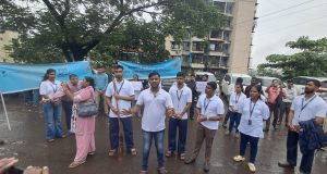 स्वातंत्र्यदिनानिमित्त कल्याण पूर्वेत केडीएमसीकडून अनोखे “तिरंगी अभिवादन”