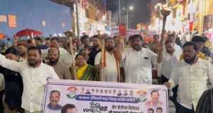 भाजपवर वोटचोरीचा आरोप करत कल्याणात निघाला काँग्रेसचा कॅन्डल मार्च