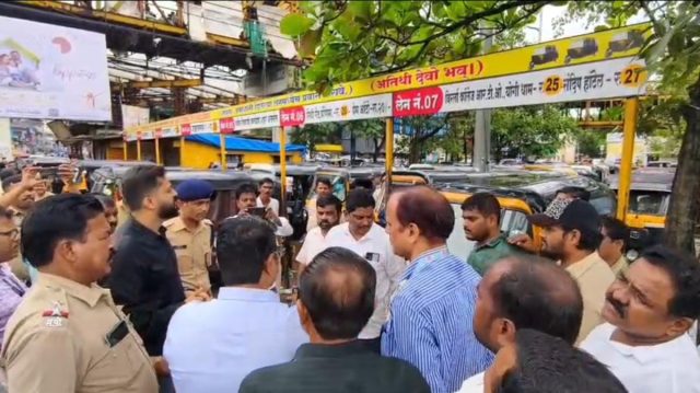 Next step towards metered rickshaws in Kalyan; Efforts by rickshaw union, railway manager, RTO officials continue