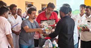 पूरग्रस्त बळीराजाच्या दुःखावर कल्याणातील मराठी कलाकारांची मदतीची फुंकर