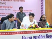 जिल्ह्यातील सर्व शाळा स्मार्ट शाळा करण्यासाठी १०० कोटींचा निधी आराखडा तयार करा – खा. डॉ. श्रीकांत एकनाथ शिंदे यांच्या जिल्हा प्रशासनाला सूचना