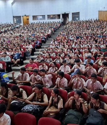 दहावीच्या विद्यार्थ्यांसाठी आयोजित गणित – सायन्स मॉडरेटर सेशन उपक्रमाला उत्स्फूर्त प्रतिसाद; शिवसेना शहर शाखा – डॉ. श्रीकांत शिंदे फाऊंडेशनतर्फे आयोजन