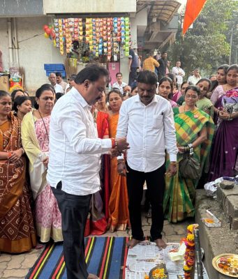 नांदिवली गावामध्ये रस्ते काँक्रिटीकरण आणि बूस्टर पंप प्रकल्पाला सुरुवात ; आमदार राजेश मोरे यांच्या हस्ते झाले भूमीपूजन