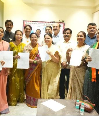 भाजपकडून कल्याण पूर्वेतील या 9 उमेदवारांना ए-बी फॉर्मचे वाटप