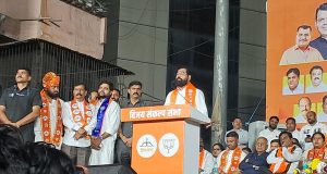 जेव्हा सगळ्यांनी त्यांचा बँड वाजवला तेव्हा यांना ब्रँड आठवला – उपमुख्यमंत्री एकनाथ शिंदे यांची ठाकरे बंधूंवर टीका