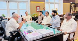 डोंबिवलीतील ऐतिहासिक ५२ चाळ रेल्वे मैदानावरील विकासकामाला स्थगिती; मैदान पुन्हा नागरिकांसाठी खुले