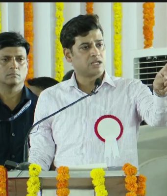 कायदा हातात घेणाऱ्यांना माफी नाही; खा. डॉ. श्रीकांत शिंदे यांच्याकडून डॉक्टर मारहाणीची गंभीर दखल