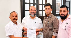 शिवसेनेच्या व्यापारी सेल कल्याण शहराध्यक्षपदी विमल ठक्कर यांची नियुक्ती