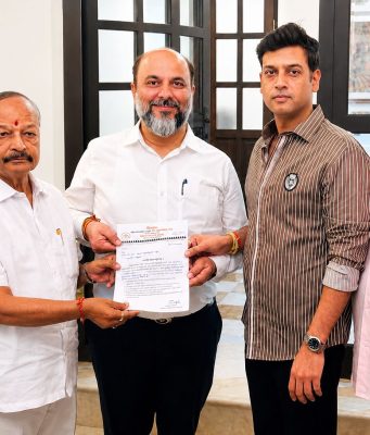 शिवसेनेच्या व्यापारी सेल कल्याण शहराध्यक्षपदी विमल ठक्कर यांची नियुक्ती