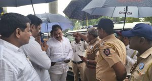 कल्याण-शिळफाटा मार्गावरील वाहतूक कोंडीवर उपाययोजना; रस्तारुंदीकरण, खड्डेमुक्ती, सिग्नल, अनधिकृत पार्किंग राँग साईड वाहतुकीवर तातडीने कारवाईचे निर्देश