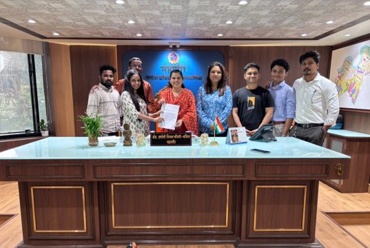केडीएमसी शाळांच्या पायाभूत सुविधांबाबत ‘युथ फॉर एज्युकेशन’चा सर्वेक्षण अहवाल महापौरांना सादर