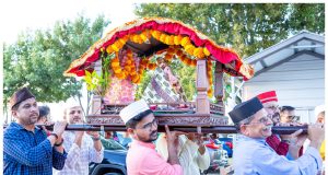 अमेरिकेच्या ह्युस्टनमध्ये प्रथमच पुण्याच्या मानाच्या पहिल्या श्री कसबा गणपतीची प्रतिकृती विराजमान