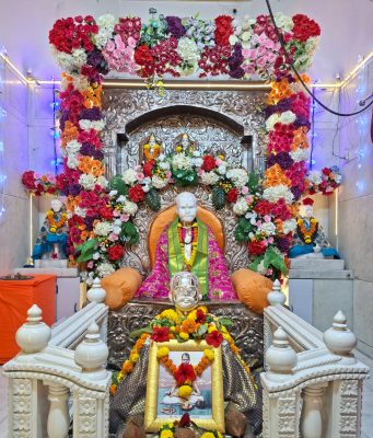 श्री संत राम मारुती संस्थानच्या १०८ व्या पुण्यतिथी उत्सवाला सुरुवात; पादुकांचे मंदिरात आगमन
