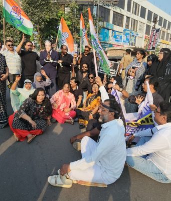 कल्याणमध्ये काँग्रेसचे ‘लोकशाहीसाठी काळा दिवस’ आंदोलन; मतपत्रिकेद्वारे निवडणुकांसह तीन प्रमुख मागण्या