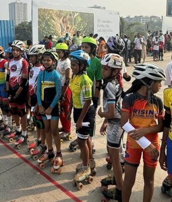 डोंबिवलीत जिल्हास्तरीय स्केटिंग स्पर्धा उत्साहात संपन्न; ५५ शाळांमधील २४० खेळाडूंचा सहभाग