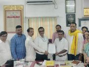 कल्याण रेल्वे स्थानक परिसरातील नागरी समस्यांची राष्ट्रवादी काँग्रेस शरद पवार गटातर्फे पाहणी; पार्किंग, स्वच्छतेसह प्रसाधनगृहांच्या सुविधांकडे वेधले लक्ष