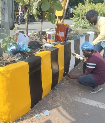 ‘क्रेडाई- एमसीएचआय’च्या मदतीने कल्याण डोंबिवलीतील बकाल रस्ता दुभाजकांचा होतोय कायापालट